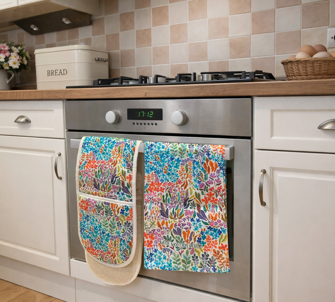 Ditsy Walts Double Oven Glove